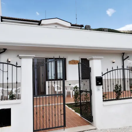 Bed & Breakfast Casa Augello